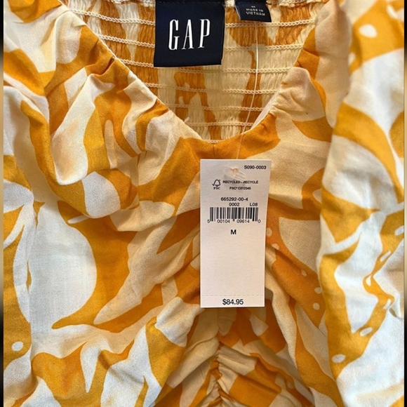 ▪️Gap Puff Sleeves Top - Picture 3 of 3